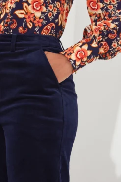 Joe Browns Marvellous Moleskin-Hosen -Angebote Stil Welt Store 588011s3 scaled