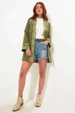 Joe Browns Metallic Floral Embroidered Edge To Edge Kimono -Angebote Stil Welt Store B17106s6 scaled