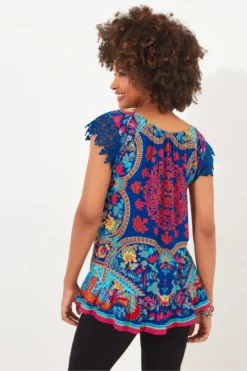 Joe Browns Häkelspitzen Top Mit Boho-bedruckt -Angebote Stil Welt Store B38263s3 scaled
