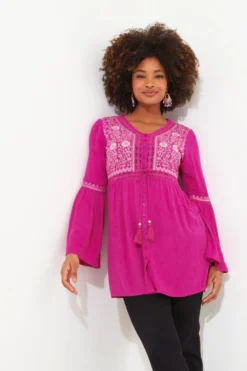 Joe Browns Lang Geschnittene, Bestickte Bluse Aus Strukturiertem Material