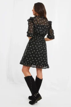 Joe Browns Kleid Aus Netzstoff Mit Bienenprint -Angebote Stil Welt Store K16511s3 scaled