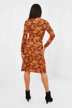 Joe Browns Funky Langärmeliges Kleid Mit Herbstlichem Blumenmuster -Angebote Stil Welt Store K16515s3 scaled