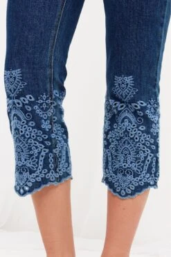 Joe Browns Carla Cropped-Jeans Mit Zierausschnitten -Angebote Stil Welt Store K58571s4