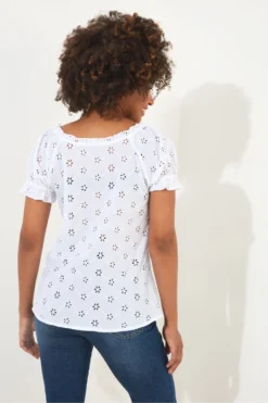 Joe Browns Oberteil Mit Lochstickerei Und Bindeband Mit Quasten -Angebote Stil Welt Store N76331s3 scaled