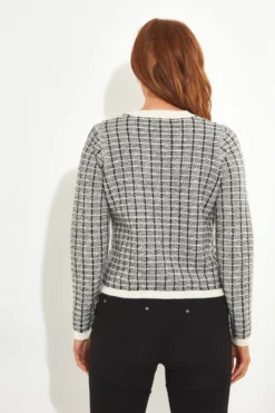 Joe Browns Kurze Strickjacke Mit Schimmer-Detail -Angebote Stil Welt Store N76388s5 scaled