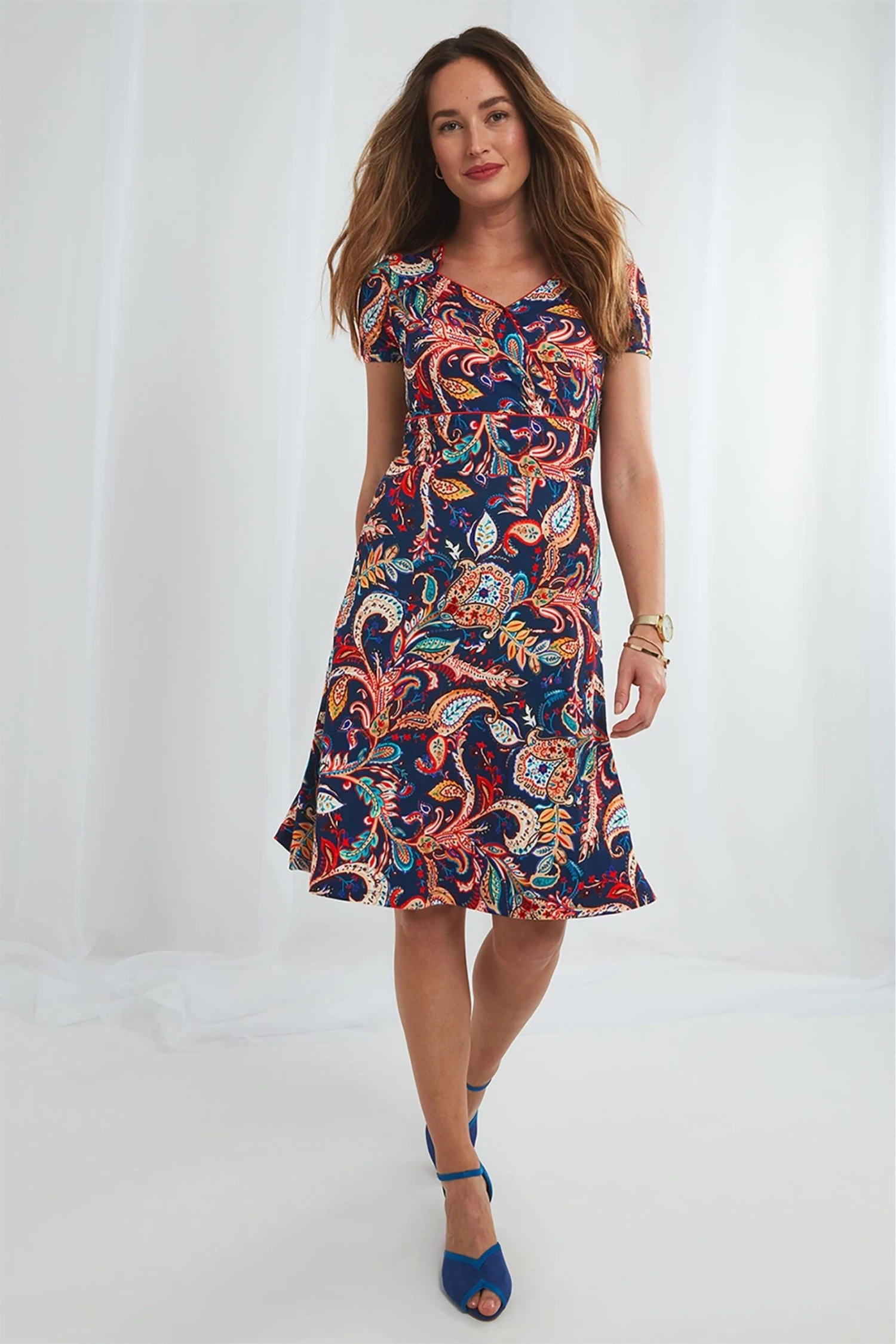 Joe Browns Sassy Kleid Mit Schnörkelmuster 1 Joe Browns Sassy Kleid Mit Schnörkelmuster