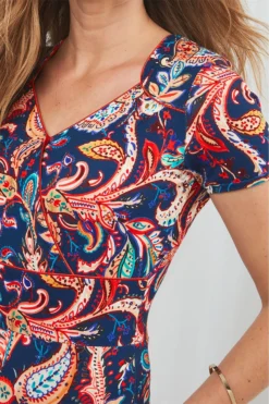 Joe Browns Sassy Kleid Mit Schnörkelmuster 7 Joe Browns Sassy Kleid Mit Schnörkelmuster -Angebote Stil Welt Store P88356s4 1 scaled